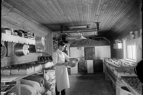 Oldbury Community Shop photo 3